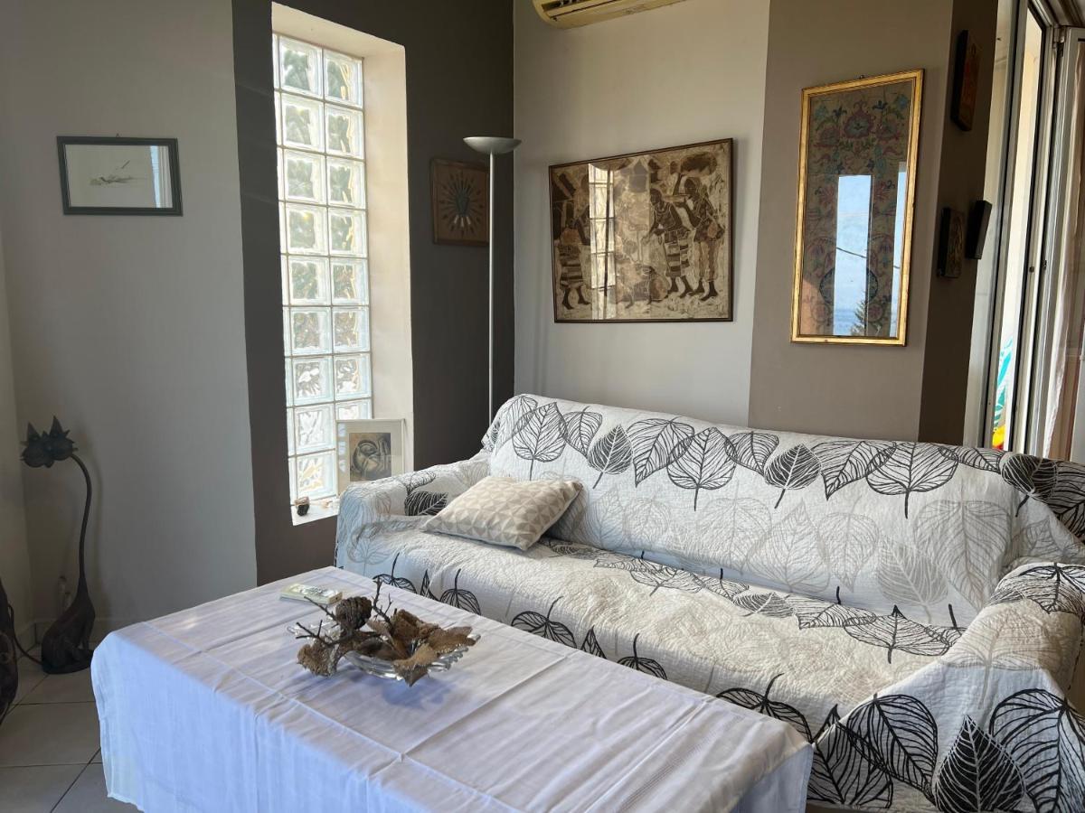 Appartment By The Beach Rhodes City Екстериор снимка